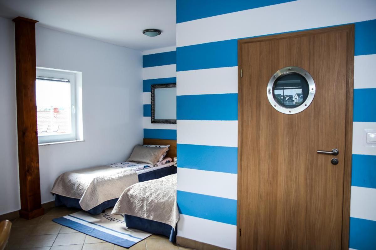 Villa Pod Zaglami Rusinowo  Buitenkant foto